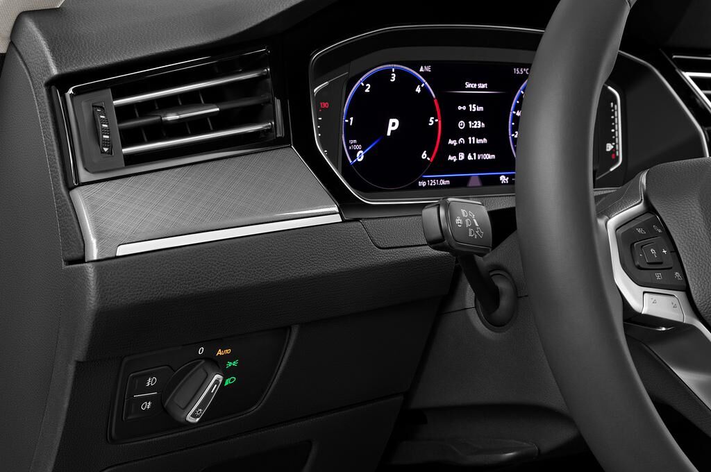 Volkswagen Passat (Baujahr 2020) Business 4 Türen Lüftung