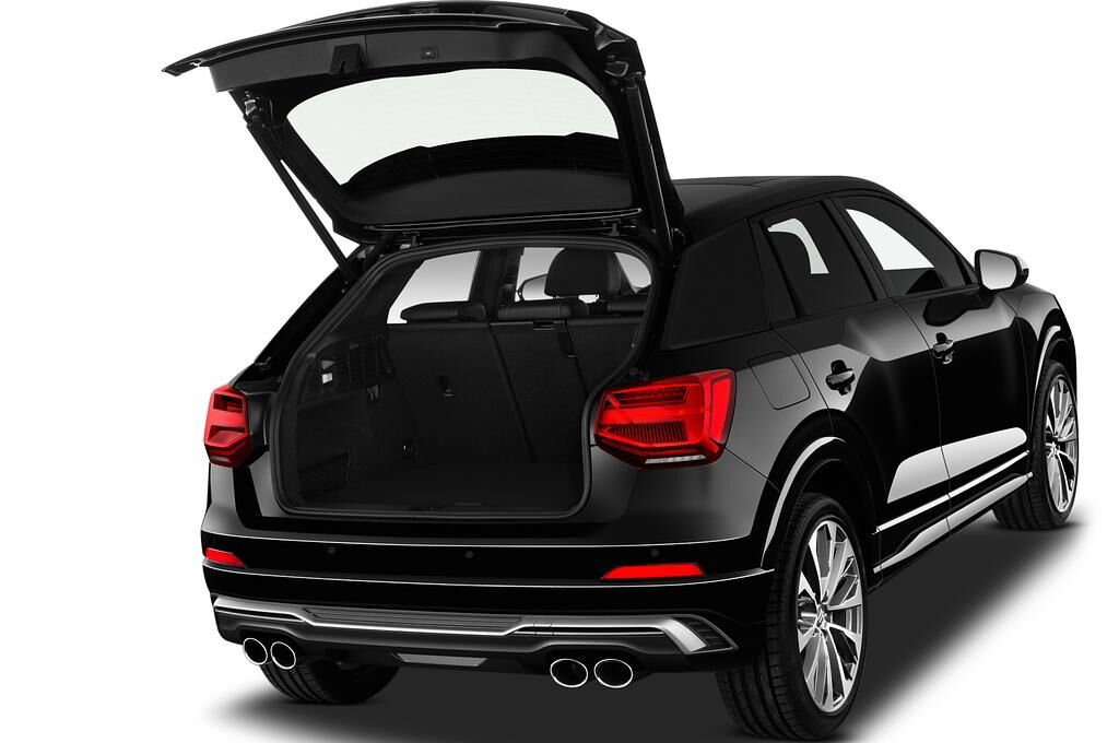 Audi SQ2 (Baujahr 2019) - 5 Türen Kofferraum