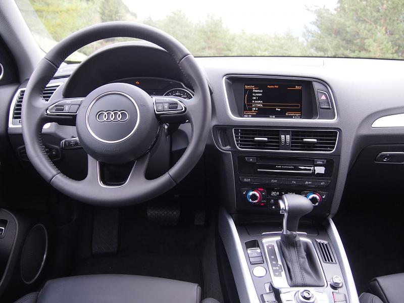 Die Materialqualität des Cockpits überzeugt