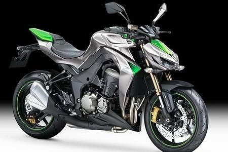 Kawasaki  Z1000 gewinnt den „Plus X Award“