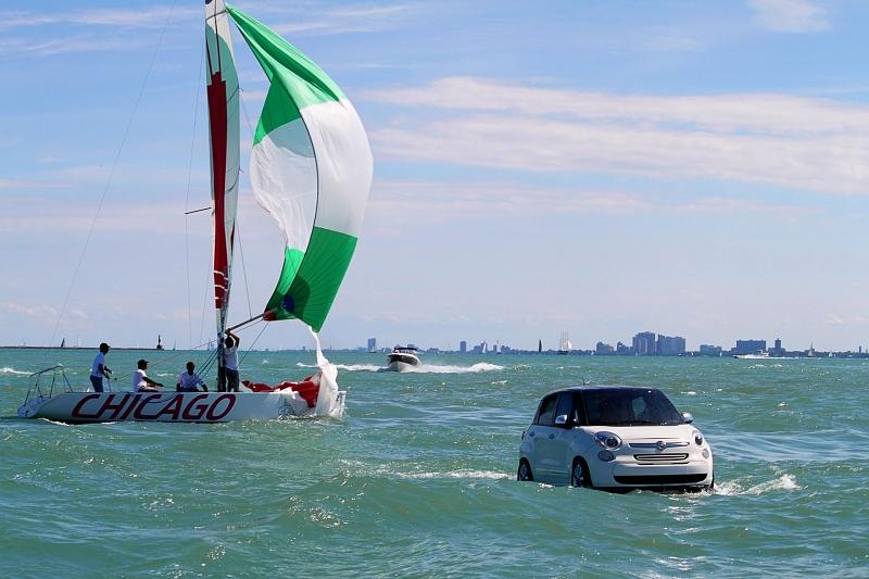 Auch vor Chicago konnte man die Fiat-500-Watercraft-Familie bewundern