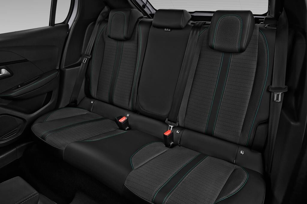 Peugeot 208 (Baujahr 2020) Allure 5 Türen Rücksitze