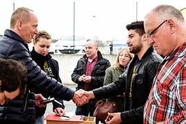 Opel-Mitarbeiter: Mit einem neuen Opel in den Frühling starten