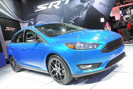 New York 2014: Ford zeigt erstmals die Focus Limousine