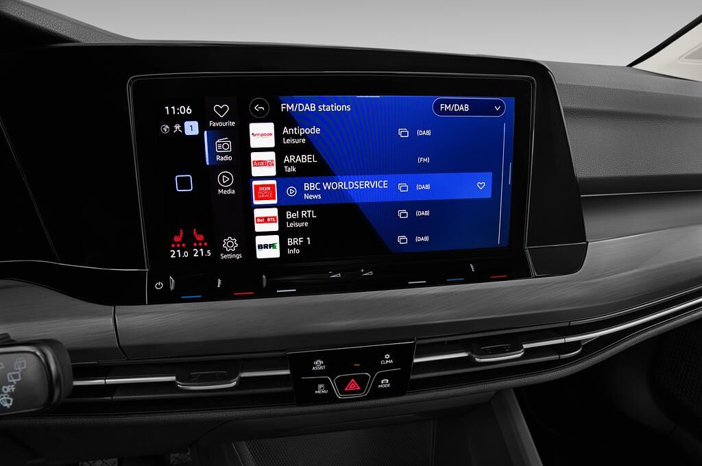Volkswagen Golf (Baujahr 2020) Style 5 Türen Radio und Infotainmentsystem