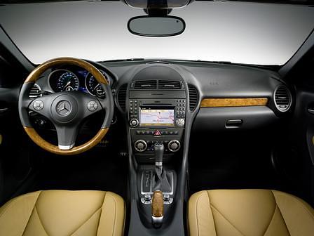 Der facegeliftete Mercedes-Benz SLK