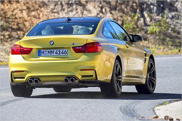 An den vier Endrohren am Heck ist der M4 klar zu identifizieren