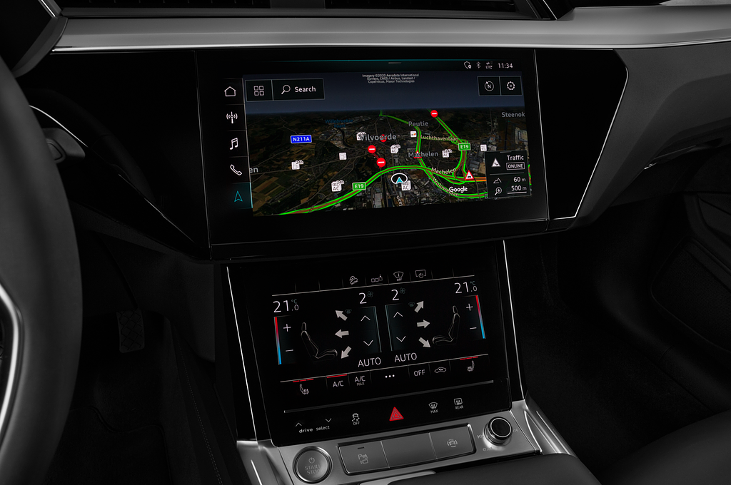 Audi e-tron Sportback (Baujahr 2020) S Line 5 Türen Mittelkonsole