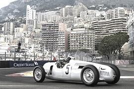 Audi Tradition mit Silberpfeilen in Monaco