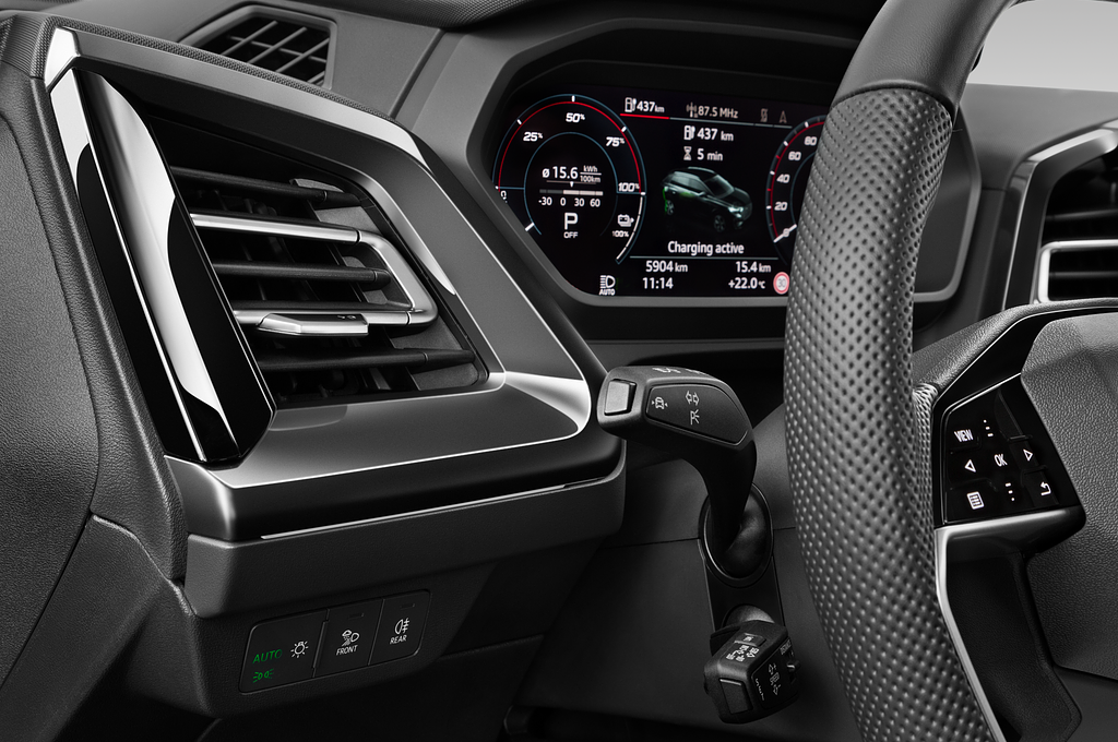 Audi Q4 e-tron (Baujahr 2022) EV S Line 5 Türen Lüftung