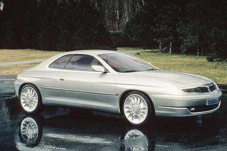 Auf dem Genfer Salon 1995 zeigt Bertone seine Interpretation eines Lancia Kayak Coupé.