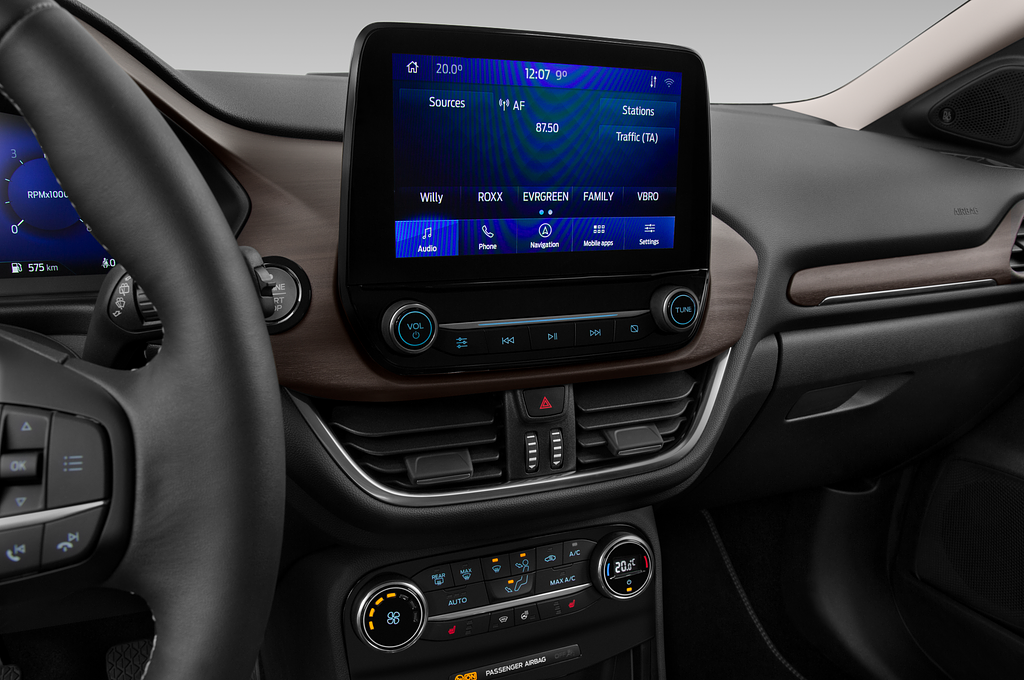 Ford Puma (Baujahr 2020) Titanium X 5 Türen Mittelkonsole