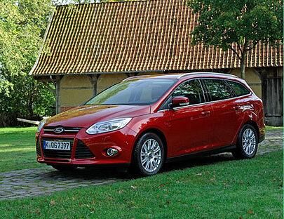 Auch bei flotter Fahrweise kann man den Ford Focus unter 6 Litern bewegen