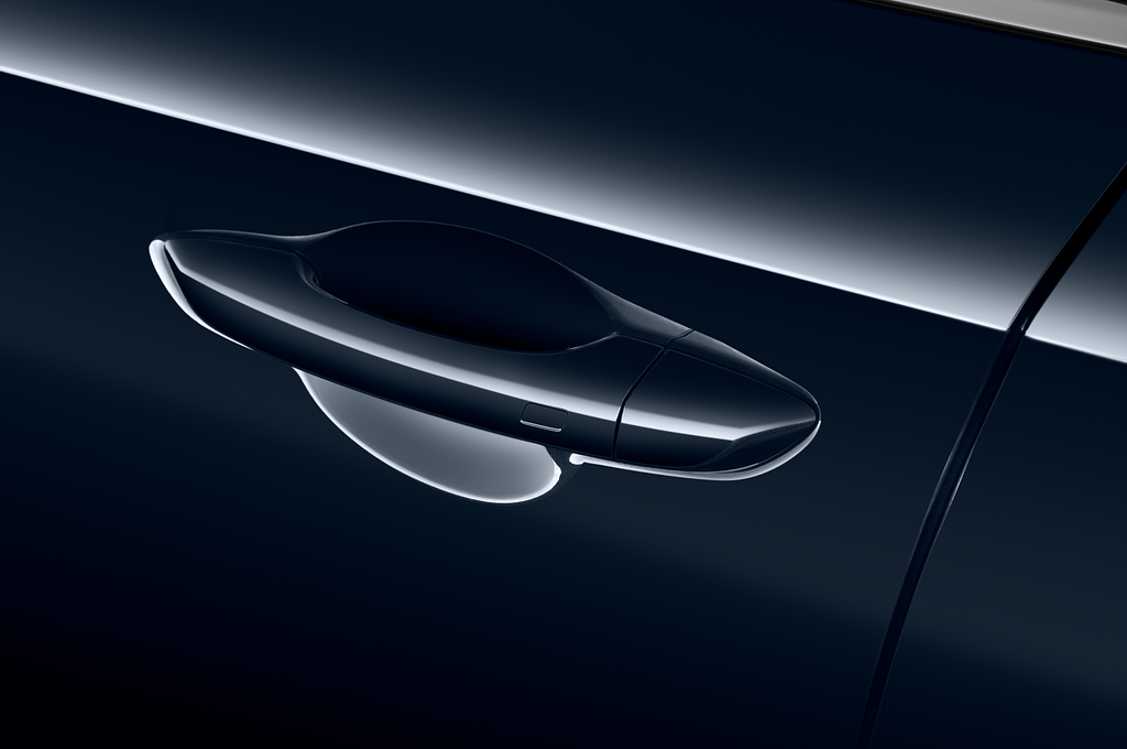Genesis G70 (Baujahr 2022) Sport 4 Türen Türgriff
