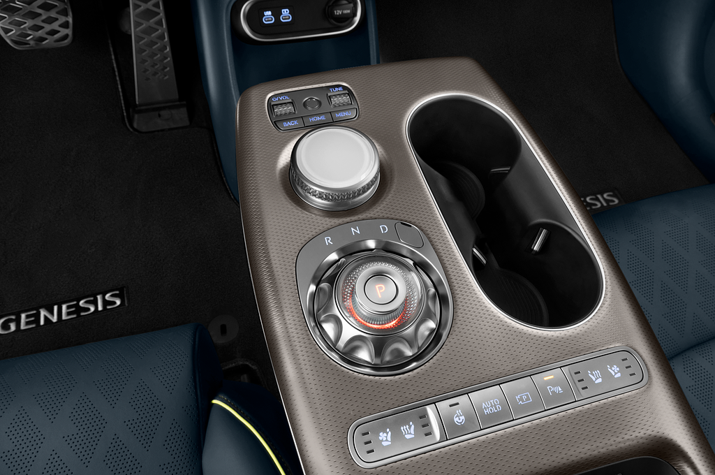 Genesis GV60 (Baujahr 2023) Sport 5 Türen Schalthebel