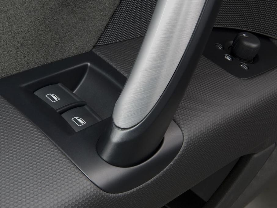 Audi TTS (Baujahr 2010) - 2 Türen Bedienungselemente Tür