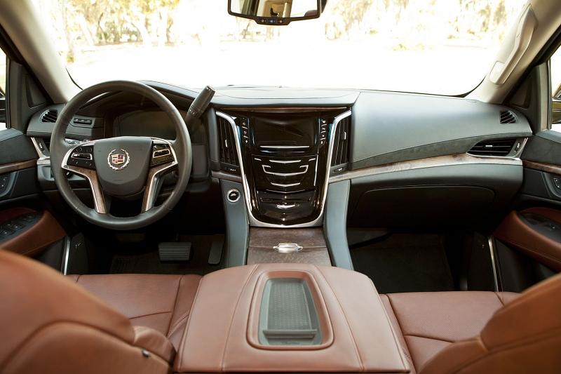 Das Cockpit ist gewaltig.