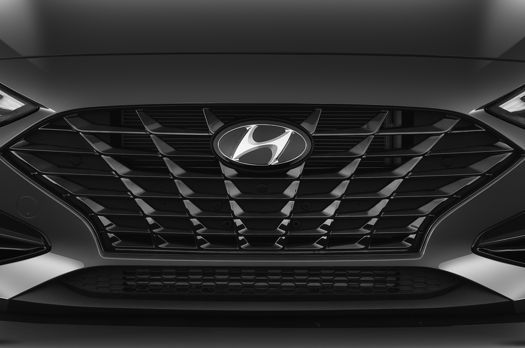 Hyundai i30 Fastback (Baujahr 2020) Prime 5 Türen Kühlergrill und Scheinwerfer