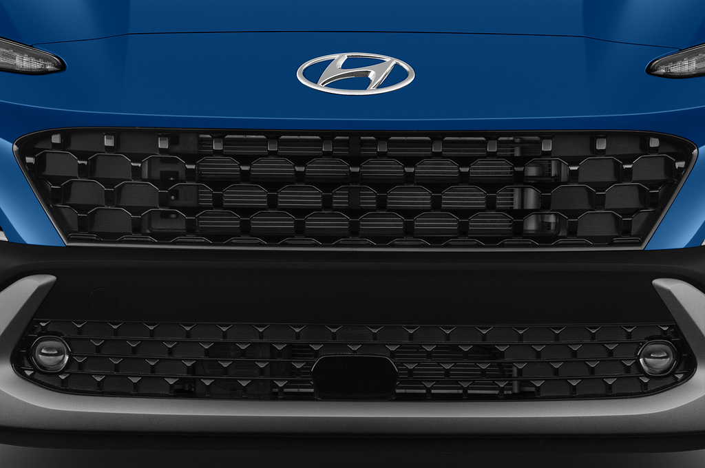 Hyundai Kona Hybrid (Baujahr 2021) Trend 5 Türen Kühlergrill und Scheinwerfer