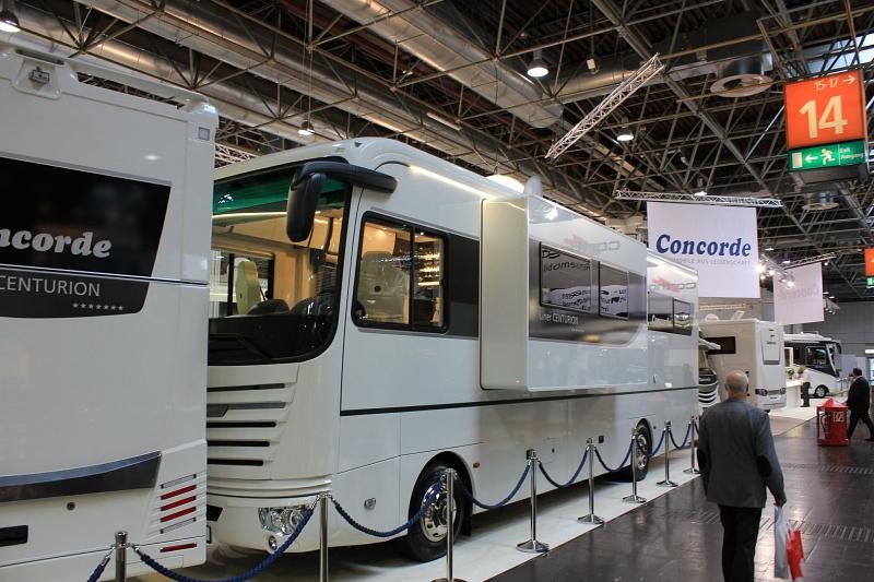 Ab 379.800 Euro kostet das Schlachtschiff.