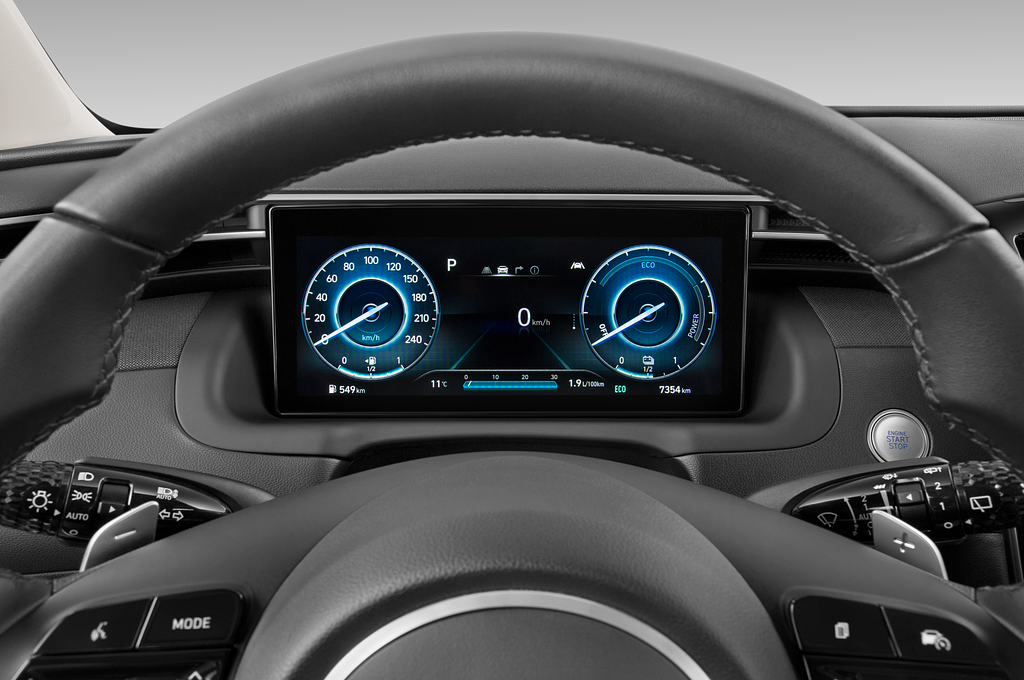 Hyundai Tucson Plug-in Hybrid (Baujahr 2023) Base 5 Türen Tacho und Fahrerinstrumente