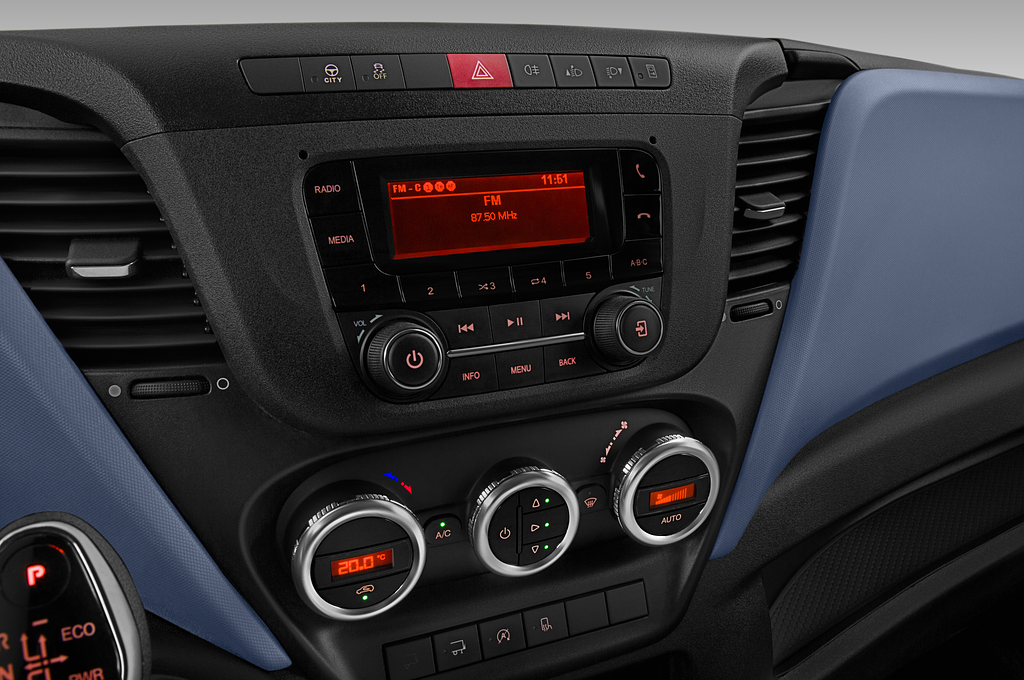 Iveco Daily (Baujahr 2020) C 2 Türen Radio und Infotainmentsystem