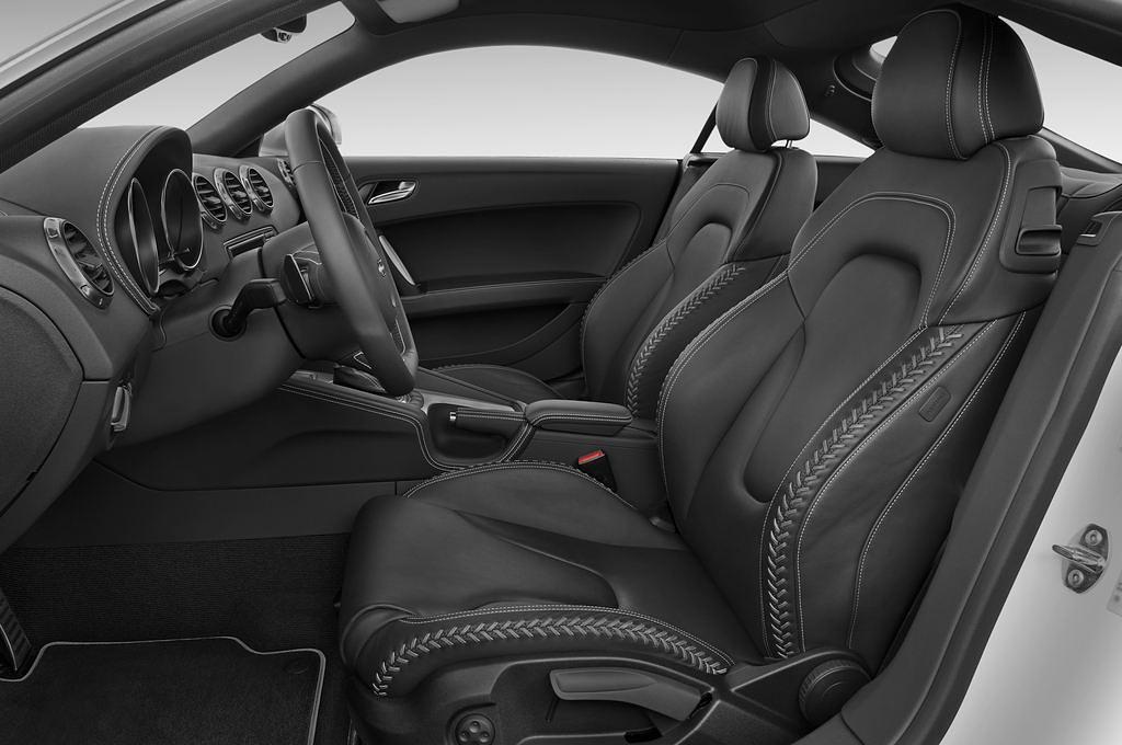 Audi TTS (Baujahr 2011) - 3 Türen Vordersitze
