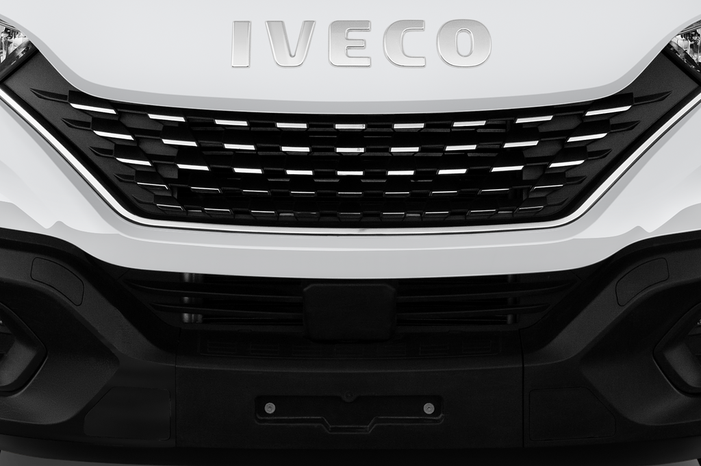 Iveco Daily (Baujahr 2021) - 4 Türen Kühlergrill und Scheinwerfer