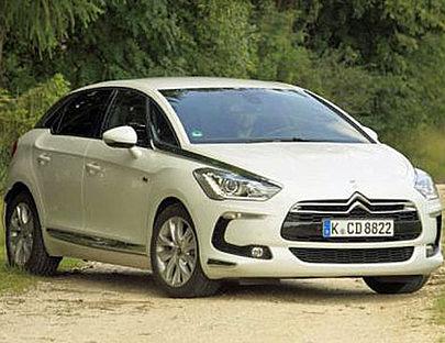 Ein völlig neues Fahrgefühl bietet der Citroën DS5 Hybrid4.