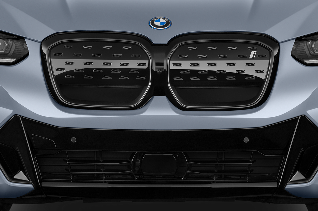 BMW ix3 (Baujahr 2022) Inspiring 5 Türen Kühlergrill und Scheinwerfer