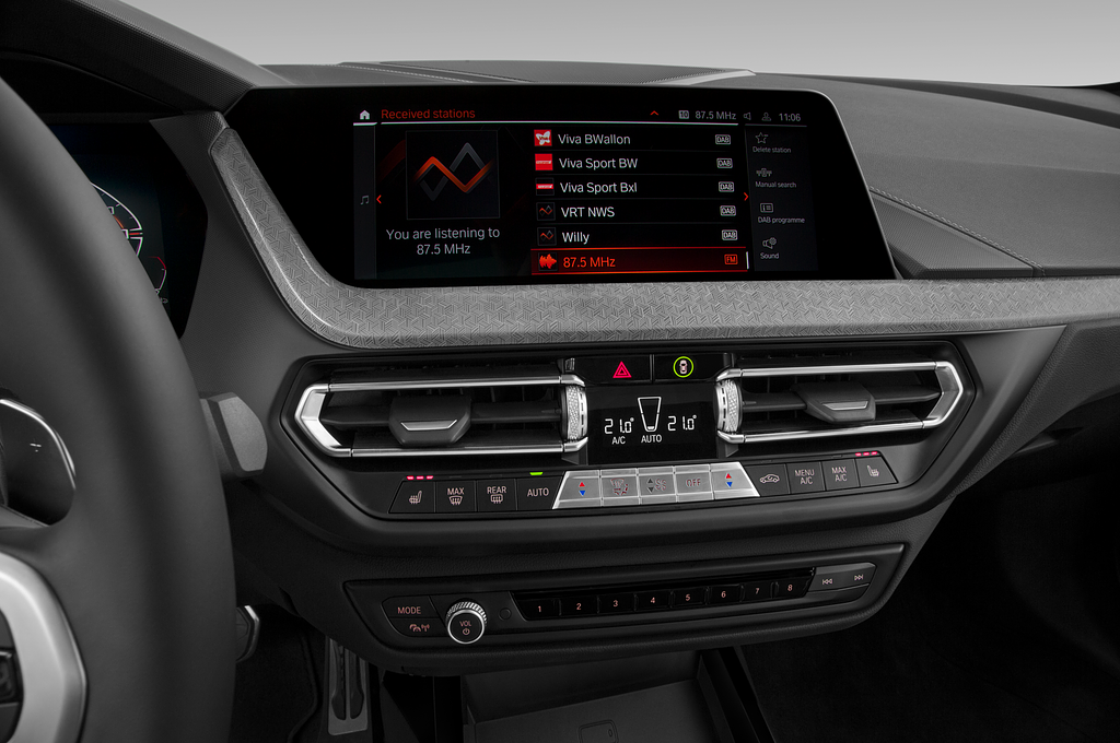 BMW M135I XDRIVE (Baujahr 2022) M135i 5 Türen Radio und Infotainmentsystem