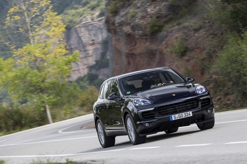 Der Porsche Cayenne fährt sich, wie eine sportliche Limousine