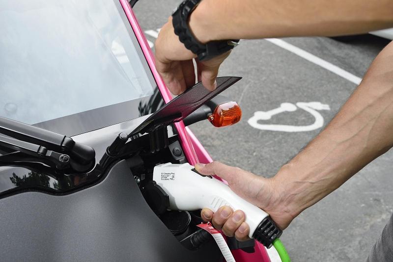 Toyota i-Road in Grenoble
