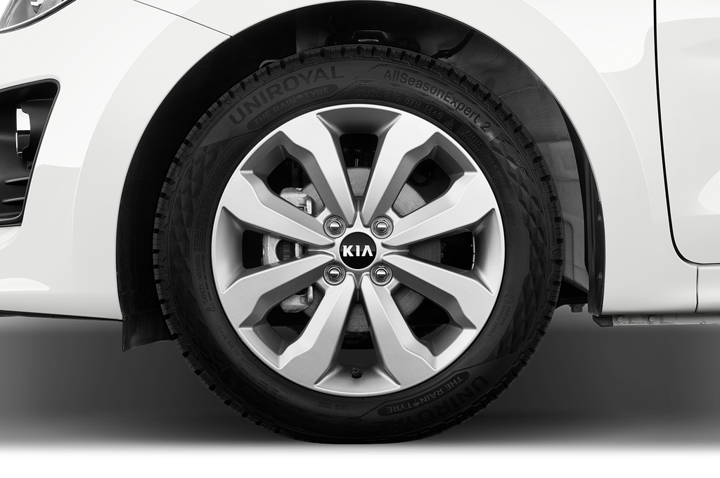 Kia Rio (Baujahr 2021) Active 5 Türen Reifen und Felge