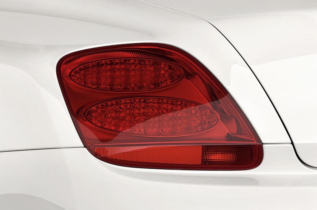 Bentley Continental GT (Baujahr 2010) Speed 2 Türen Rücklicht