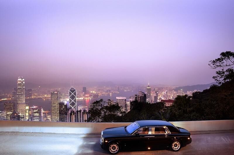 Peninsula Hotel Hong Kong Rolls-Royce Blick auf die Skyline