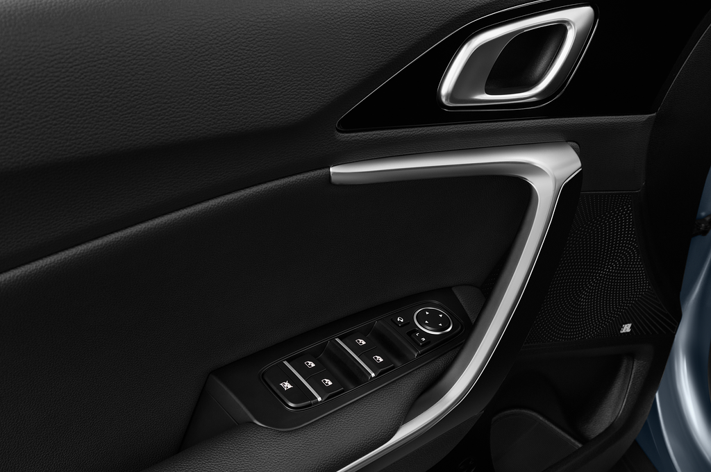 Kia XCeed (Baujahr 2023) GT-Line 5 Türen Bedienungselemente Tür