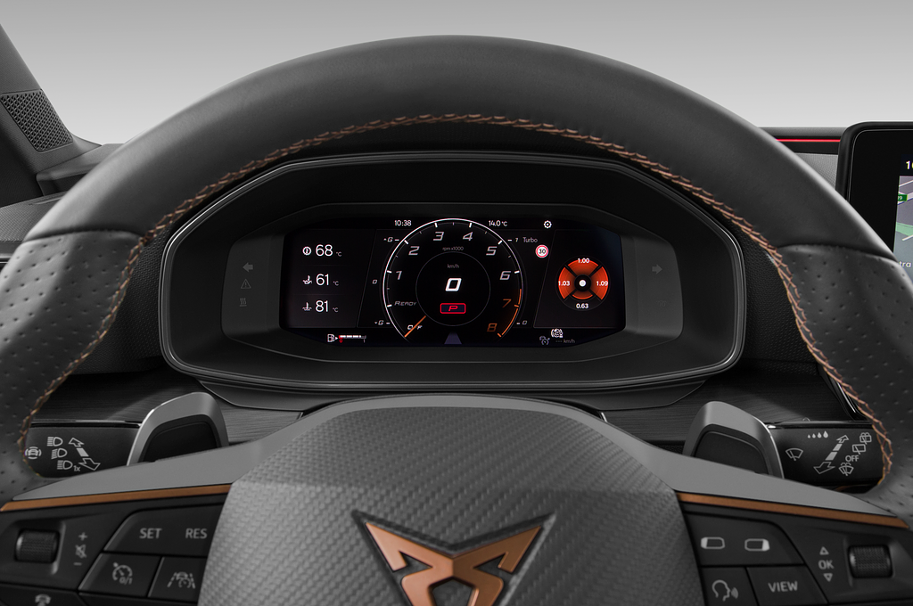 Cupra Leon (Baujahr 2021) VZ 5 Türen Tacho und Fahrerinstrumente