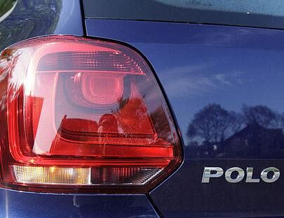 Die neue Generation des VW Polo gibt sich klar zu erkennen.