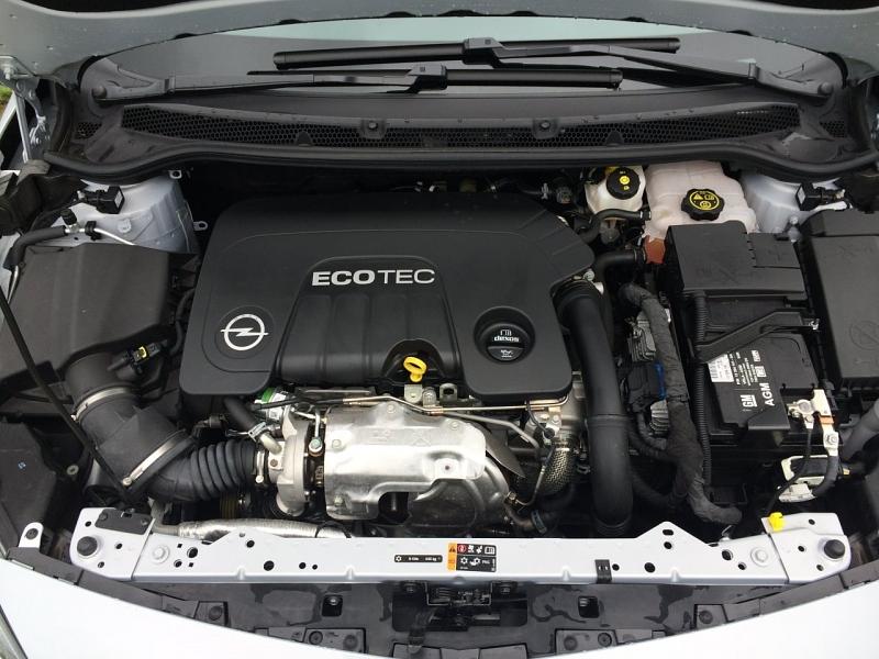 Opel Astra 1.6 CDTI, Modell 2014
