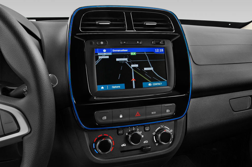 Dacia Spring (Baujahr 2021) Comfort 5 Türen Mittelkonsole