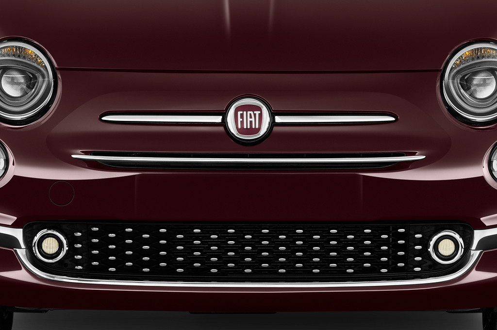 FIAT 500 (Baujahr 2022) Dolcevita 3 Türen Kühlergrill und Scheinwerfer