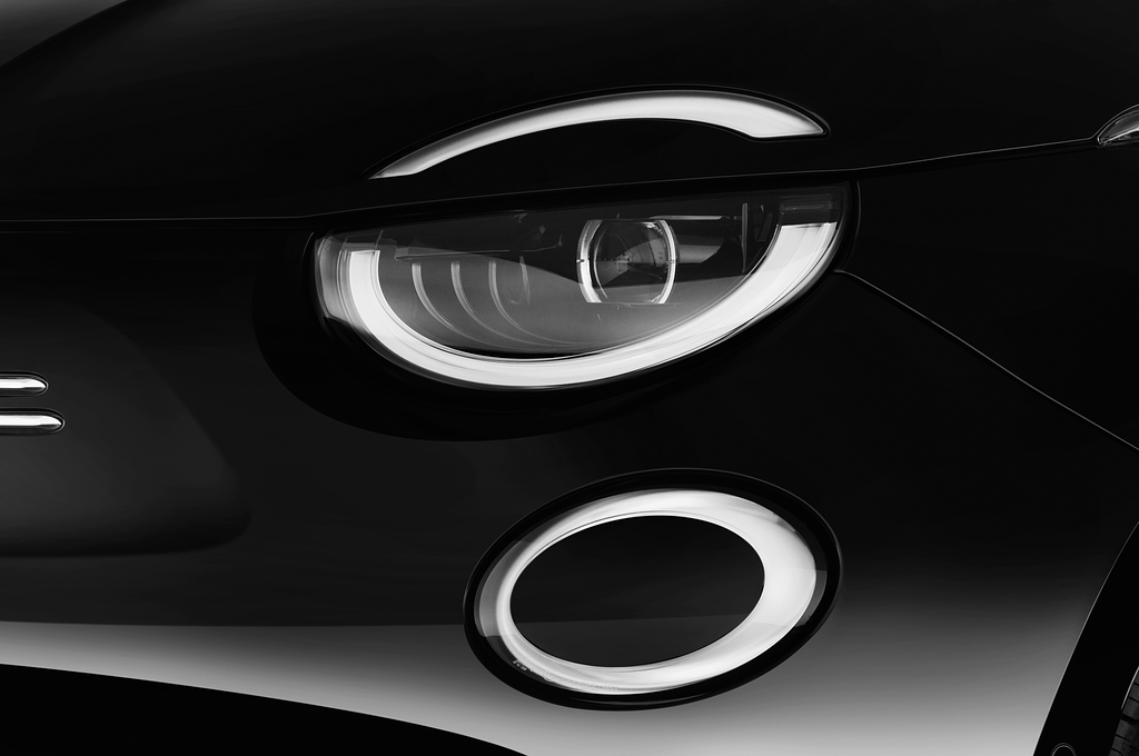 FIAT 500 e 3+1 (Baujahr 2022) Icon 4 Türen Scheinwerfer