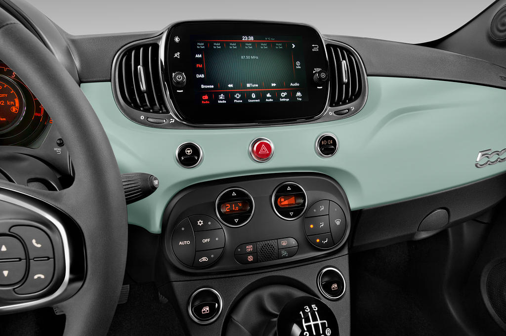 FIAT 500 Hybrid (Baujahr 2023) Base 3 Türen Mittelkonsole