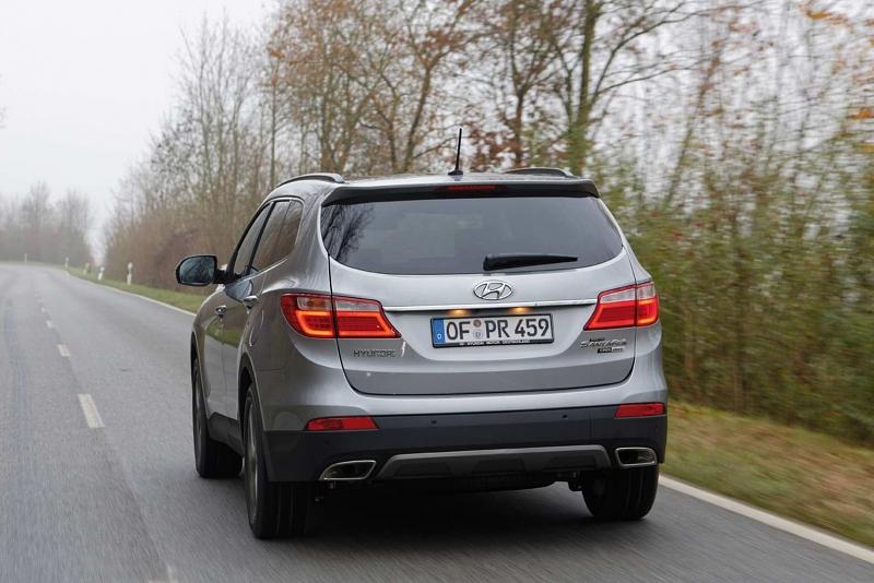 Hyundai Grand Santa Fe