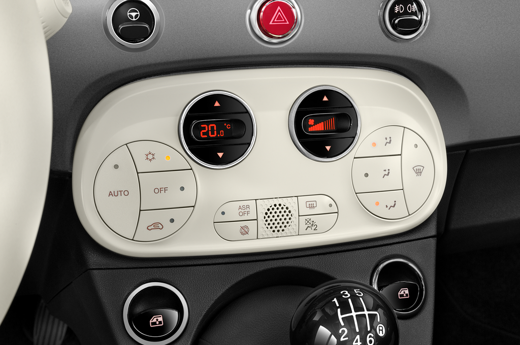 FIAT 500C (Baujahr 2022) Dolcevita 2 Türen Temperatur und Klimaanlage