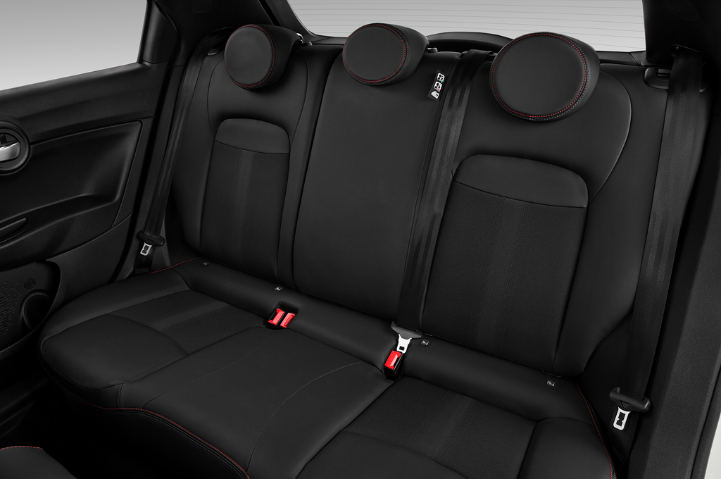 FIAT 500X (Baujahr 2020) Sport 5 Türen Rücksitze
