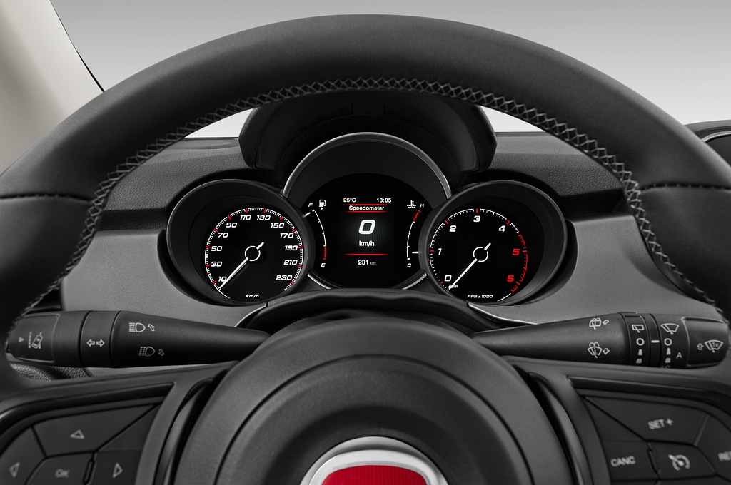 FIAT 500X (Baujahr 2022) Sport 5 Türen Tacho und Fahrerinstrumente