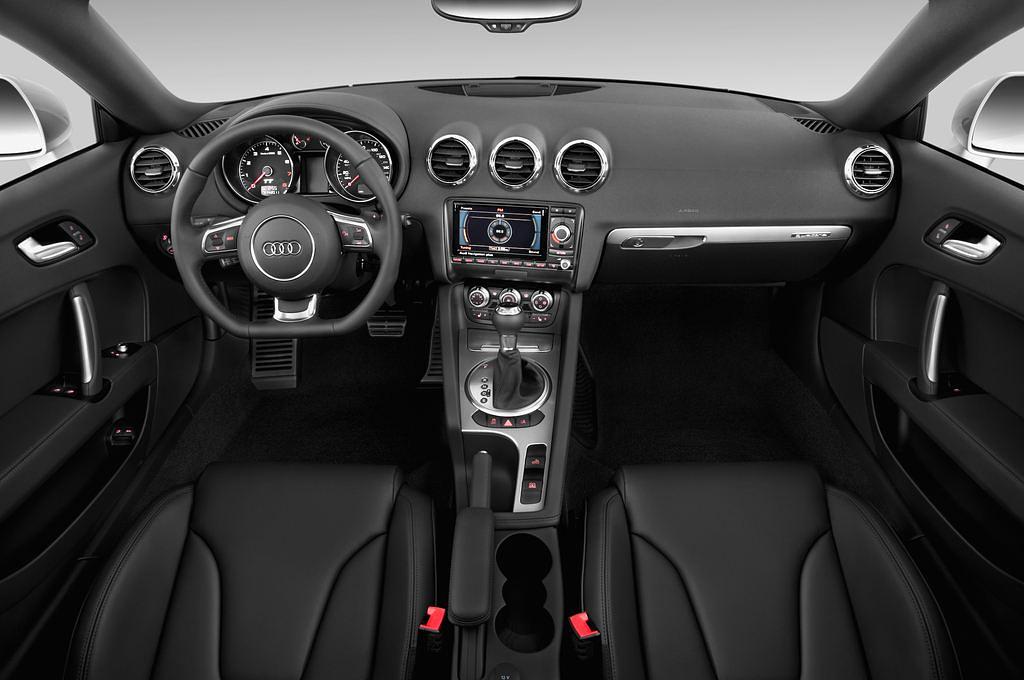 Audi TT (Baujahr 2012) - 2 Türen Cockpit und Innenraum