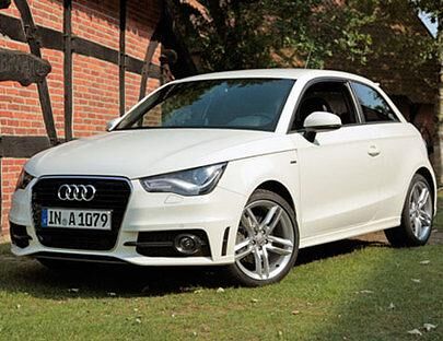 Der Audi A1 wirkt sehr kraftvoll, fast muskulös.